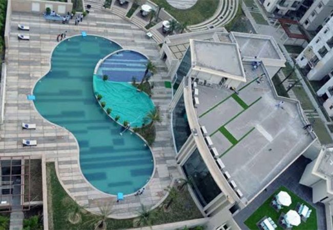 Amrapali Princely Estate